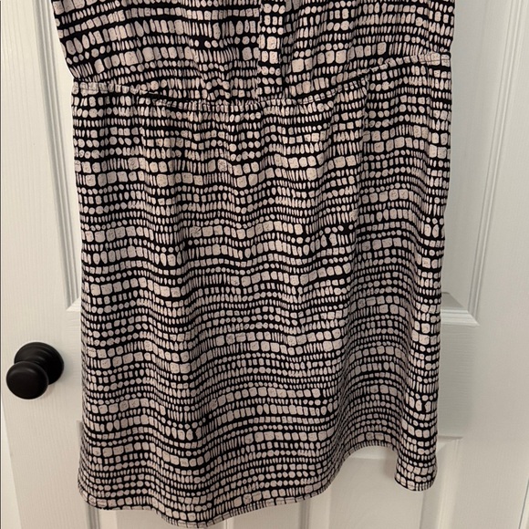 Merona Black and Cream Sleeveless Dress with pockets size large - Picture 2 of 9